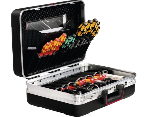 Geöffneter Werkzeugkoffer aus Aluminium mit verschiedenen Werkzeugen