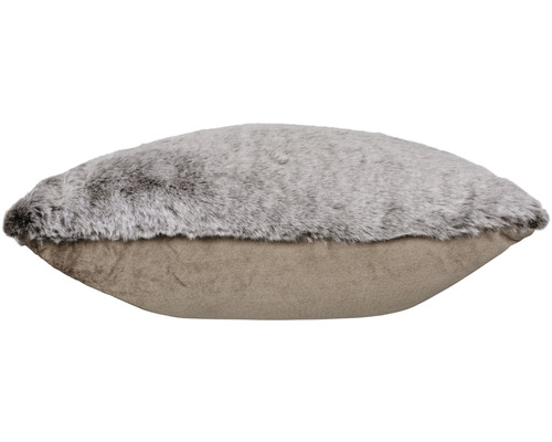 Dekokissen mit Fellimitat