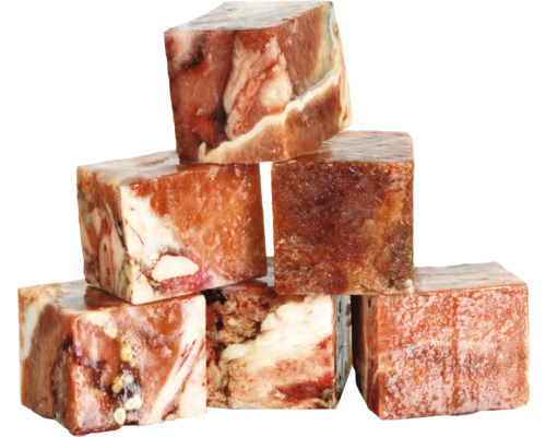 Stapel gefrorener Fleischwürfel