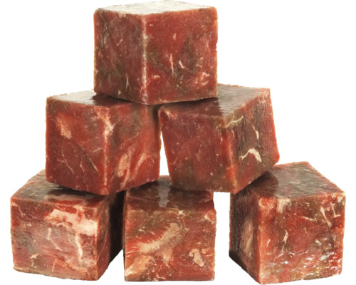 Stapel aus sieben Fleischwürfeln