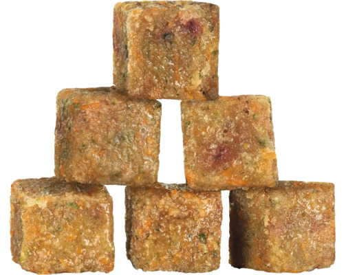 Gestapelte Würfel mit Gemüse