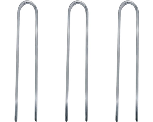 Drei silberfarbene Metallheringe
