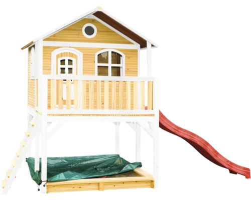 Spielhaus aus Holz mit Rutsche und Sandkasten