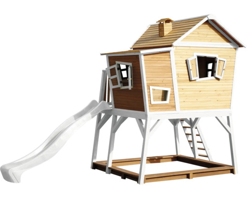 Holzspielhaus mit Rutsche und Sandkasten