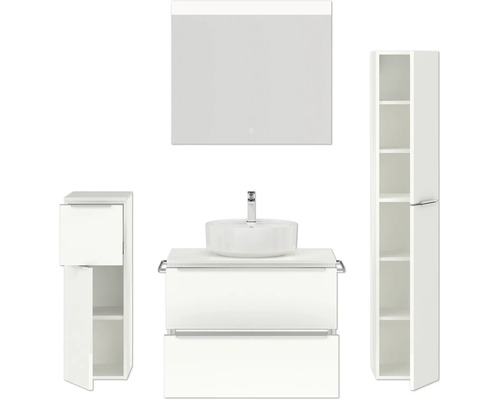 Badezimmerensemble mit Waschtisch, Waschbecken, Spiegelschrank und Hochschrank