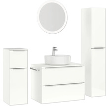 Badezimmerensemble mit Waschtisch, Aufsatzwaschbecken, Spiegelschrank und Hochschrank für ein helles, organisiertes Ambiente.