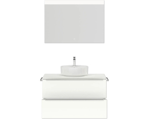 Badezimmerensemble mit Waschbecken, Waschtischunterschrank und Spiegel