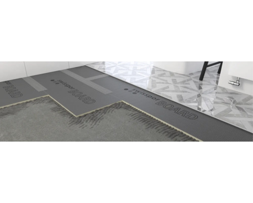 Badezimmerboden mit SwissPor Board Dämmplatten und Fliesen