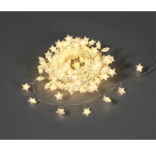 Lichterkette mit Sternen für die Dekoration