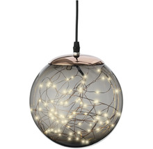 Kugelförmige Hängeleuchte mit Lichterkette