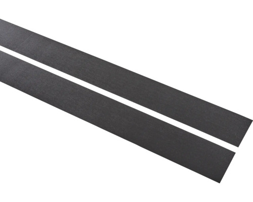 Zwei schwarze Kantenschutzprofile