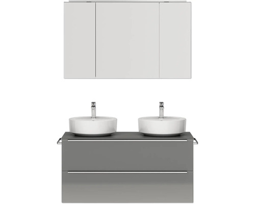 Doppel-Badmöbel-Set NOBILIA Programm 3 BxHxT 121 x 169,1 x 48,7 cm Frontfarbe grau hochglanz mit Aufsatz-Waschtisch und Spiegelschrank 3-türig mit LED-Beleuchtung Griffleiste chrom matt 564 Badezimmerensemble mit Waschtischunterschrank, Aufsatzwaschbecken und Spiegelschrank