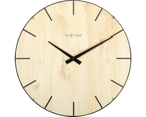 Wanduhr mit Holzmuster und schwarzen Zeigern