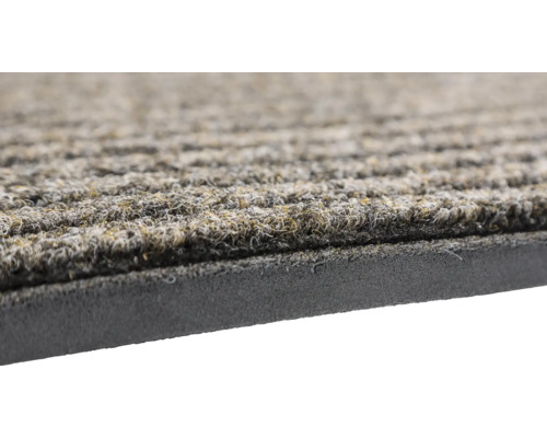 Fußmatte mit Rillenstruktur und Unterseite aus Gummi