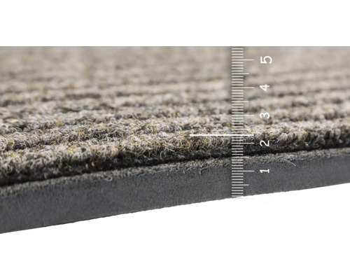 Detailansicht einer Fußmatte mit einer Dicke von circa zwei Zentimetern