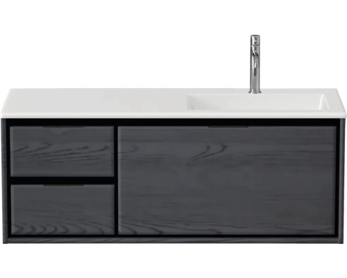 Waschtisch mit Unterschrank und Waschbeckenarmatur