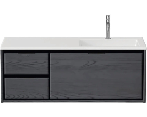 Waschtischunterschrank mit Waschbecken und Armatur