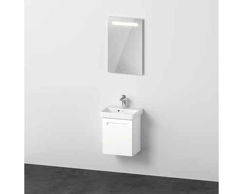 Badmöbel-Set DURAVIT No.1 BxHxT 45 x 200 x 35 cm Frontfarbe weiß mit Waschtisch weiß und Waschtischunterschrank Türanschlag rechts Spiegel mit LED-Beleuchtung N10150R18180000 Waschtisch mit Unterschrank und Spiegel mit Beleuchtung im Badezimmer.