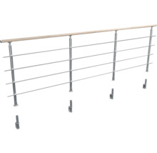 Edelstahlgeländer mit Holzhandlauf