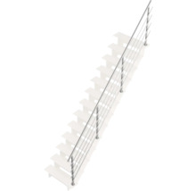 Treppe mit Edelstahlgeländer
