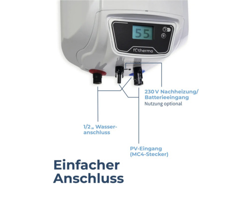 Detailansicht eines Warmwasserspeichers mit Anschlüssen für Wasser, Photovoltaik und Batterie