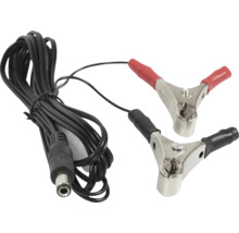 Kabel mit Krokodilklemmen und Stecker