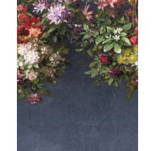 Tapete mit Blumenmuster in verschiedenen Farben
