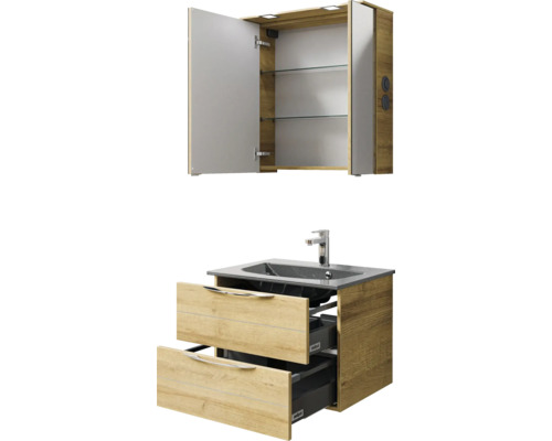 Badezimmer Waschtisch mit offenem Spiegelschrank und zwei Schubladen