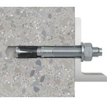 Metallanker mit Mutter in Betonwand