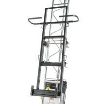 Möbellift für den Transport von Gegenständen.