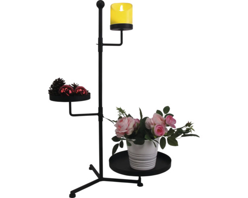 Etagenständer mit LED Kerze, Dekoschmuck und Blumenarrangement