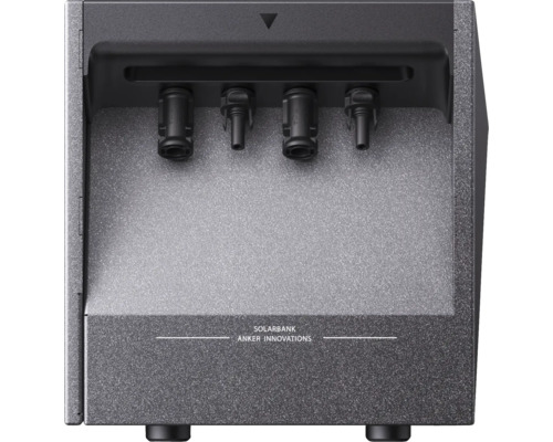 Solarbank mit Anschlüssen