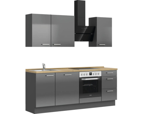 Komplette Küchenzeile mit Spüle, Herd, Dunstabzugshaube und Schränken