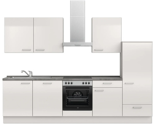 Komplette Küche mit Spüle, Herd, Backofen, Dunstabzugshaube und Schränken