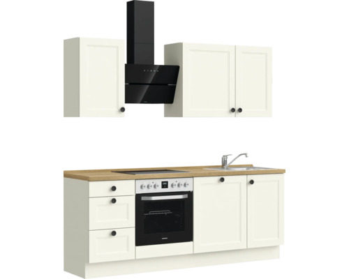 Küchenzeile mit Hängeschränken, Dunstabzugshaube, Spüle und Herd