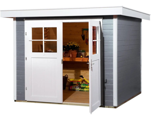 Gartenhaus mit geöffneten Doppeltüren, ausgestattet mit Gartengeräten und Pflanzen