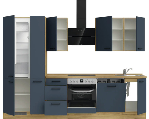 Einbauküche mit Kühl-Gefrierkombination, Dunstabzugshaube, Spüle und Elektrogeräten