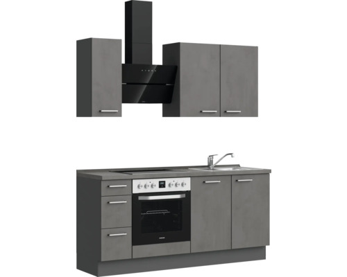 Moderne Küchenzeile mit Elektrogeräten, Dunstabzugshaube und grauen Schränken