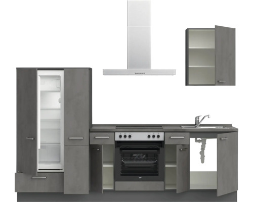 Küchenzeile mit Kühlschrank, Herd, Spüle, Dunstabzugshaube und Hängeschrank