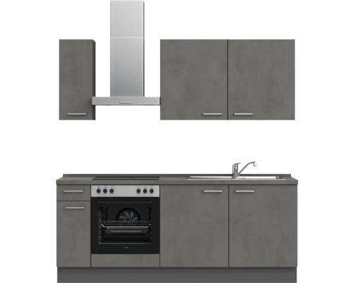 Küchenzeile mit Spüle, Herd, Backofen, Dunstabzugshaube und Hängeschränken