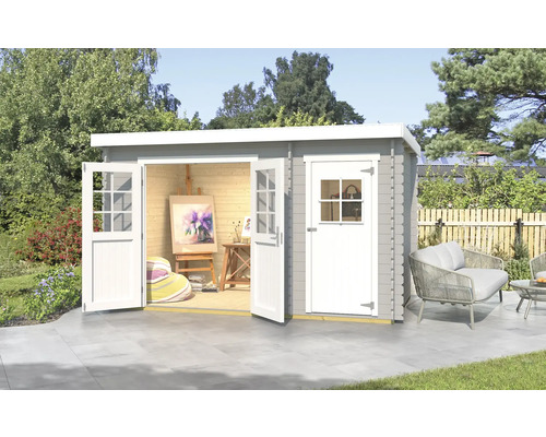 Gartenhaus weka 254 Gr. 1 inkl. Fußboden 390 x 246 cm hellgrau Garten Szene mit Holzgartenhaus, geöffneten Doppeltüren, Fenster und Malatelier