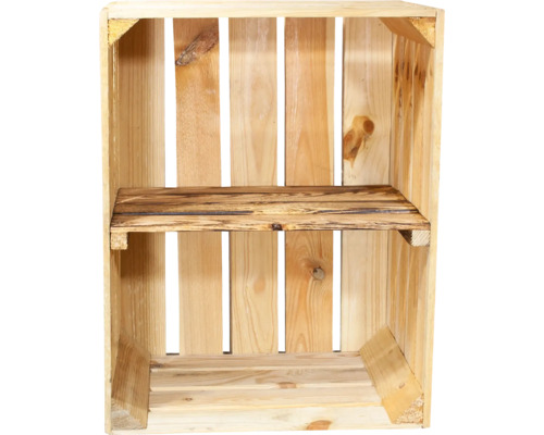 Holzkiste mit einem Regalboden für die Lagerung