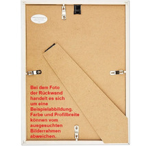 Rückseite eines Bilderrahmens mit Aufhängern