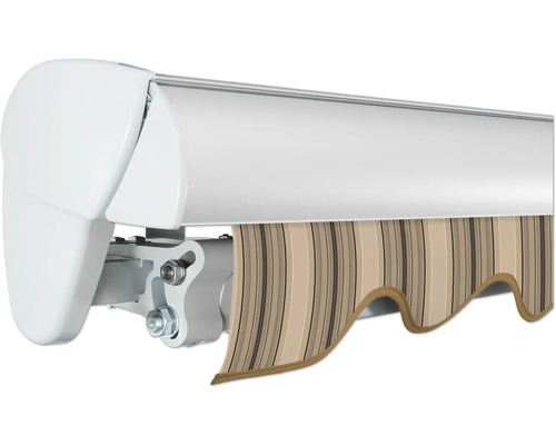 Detailansicht einer Markise mit gestreiftem Volant