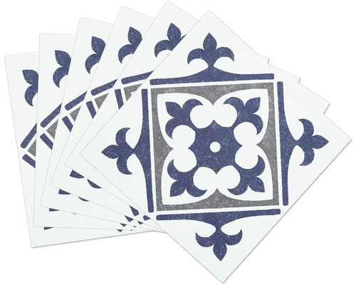 Mehrere Fliesen mit floralem Muster