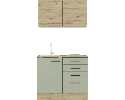 Küchenzeile mit Spüle, Armatur, Schubladen und Hängeschränken