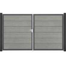 Doppelflügeltor mit horizontalen Holzpaneelen und Metallrahmen