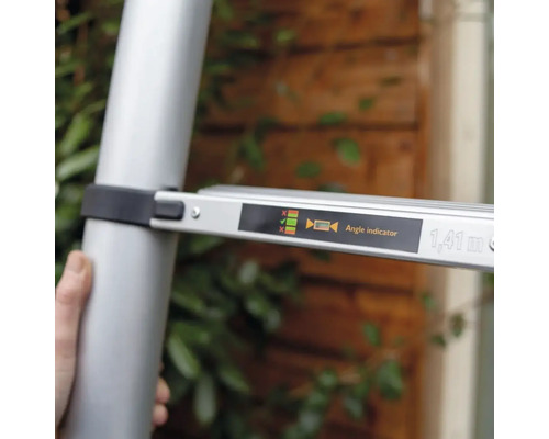 Detailansicht einer Leiter mit Winkelanzeige