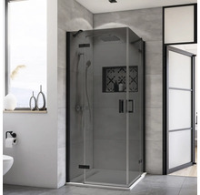 Modernes Badezimmer mit Duschkabine, Regendusche und Handbrause