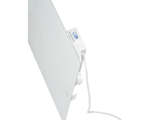 Flacher Heizkörper mit Schalter und Kabel